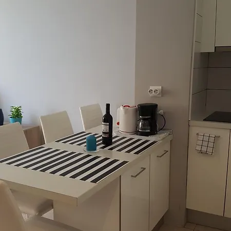 Ocean View In Center Of Las Americas Apartment *